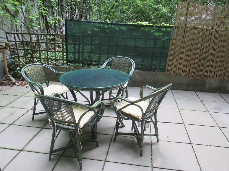 Relaxing Terrace Apartment In Lively Area Wien Eksteriør bilde
