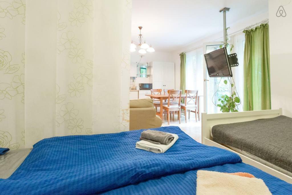 Relaxing Terrace Apartment In Lively Area Wien Eksteriør bilde